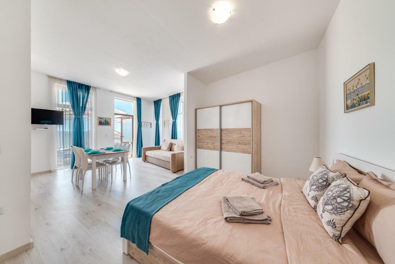 Balchik Amazing Sea Apartments Zimmer foto